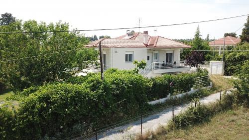 Nektarios Garenias Kipoupoli Nea Kallikrateia Chalkidiki Greece