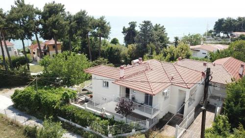 Nektarios Garenias Kipoupoli Nea Kallikrateia Chalkidiki Greece